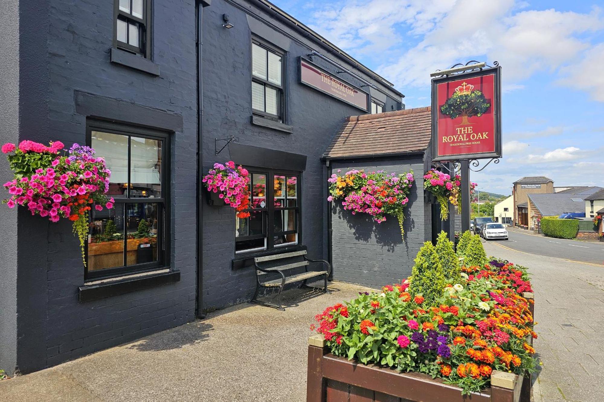 Biddulph  The Royal Oak酒店 外观 照片